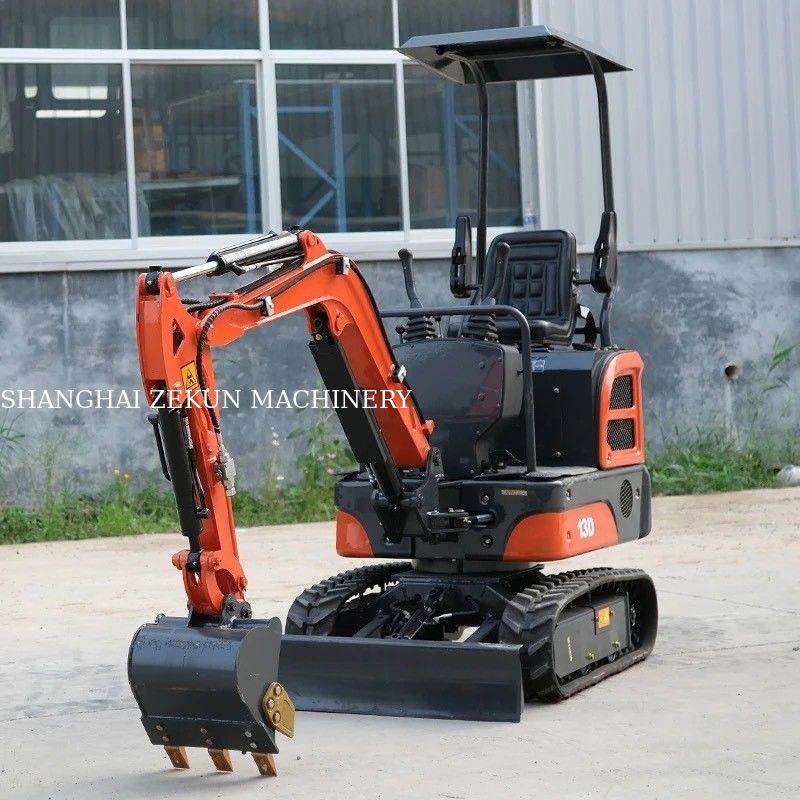 2.5 Tonnen Minibagger 8,6 kW Kleinbaggermaschine mit Euro-V-Emissionsmotor