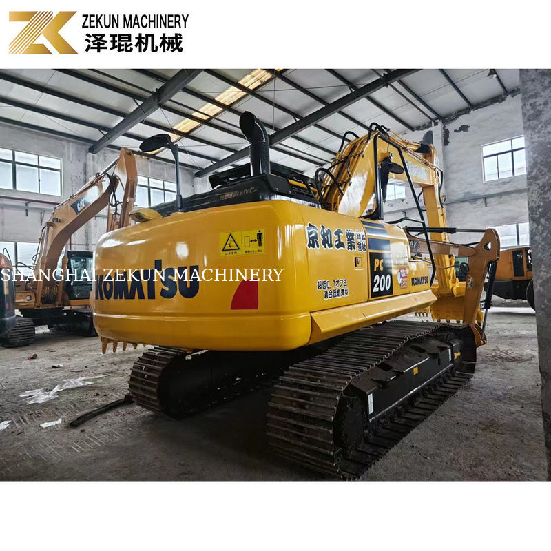 Niedrige Arbeitszeiten 2001-4000 Komatsu PC200-8 Gebraucht-Crawlerbagger in gutem Zustand