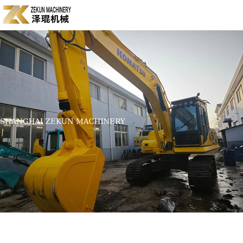 Niedrige Arbeitszeiten 2001-4000 Komatsu PC200-8 Gebraucht-Crawlerbagger in gutem Zustand