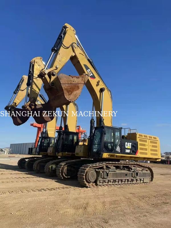 Gebrauchtbaugerät Cat 390F Crawler Bagger mit Cat Motor 390 KW