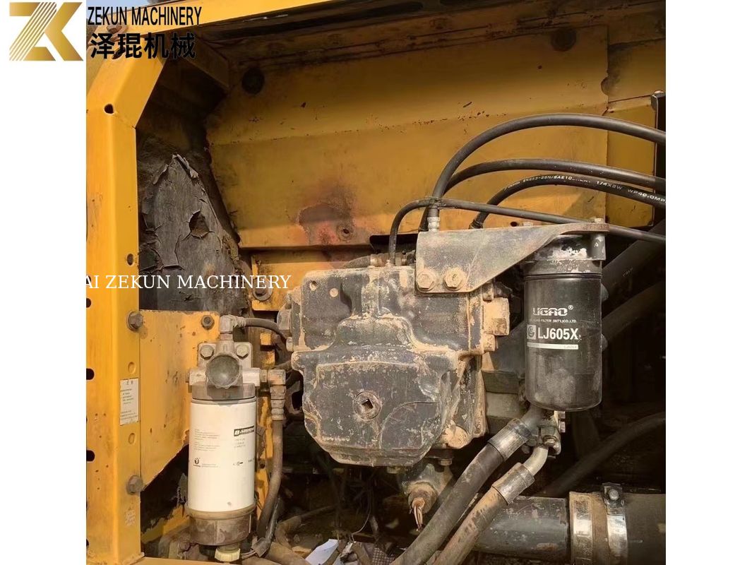 Gebrauchtes Komatsu 200 Bagger in Gebraucht PC200-6 Bagger Betriebsgewicht 20,15 Tonnen