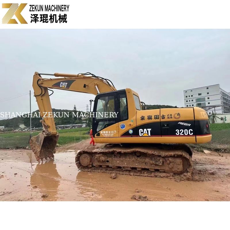 110KW Schwere Ausrüstung Gebraucht CAT320 Bagger Caterpillar 320C Arbeitszeiten 4001-6000