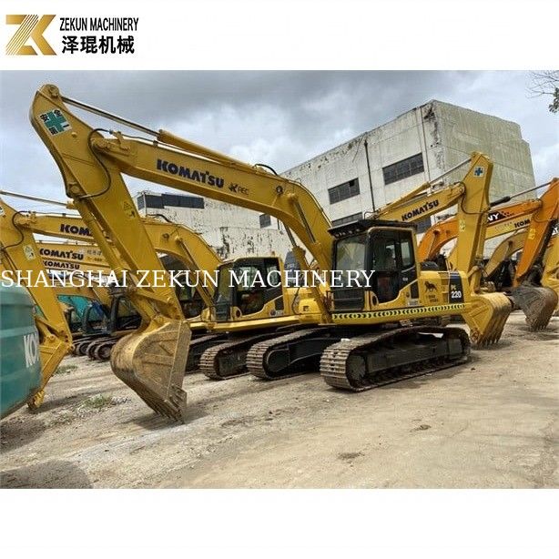 Gebrauchtes Komatsu PC 220 Crawler Bagger PC220-8 mit Original-Japanischen Motor bestätigt