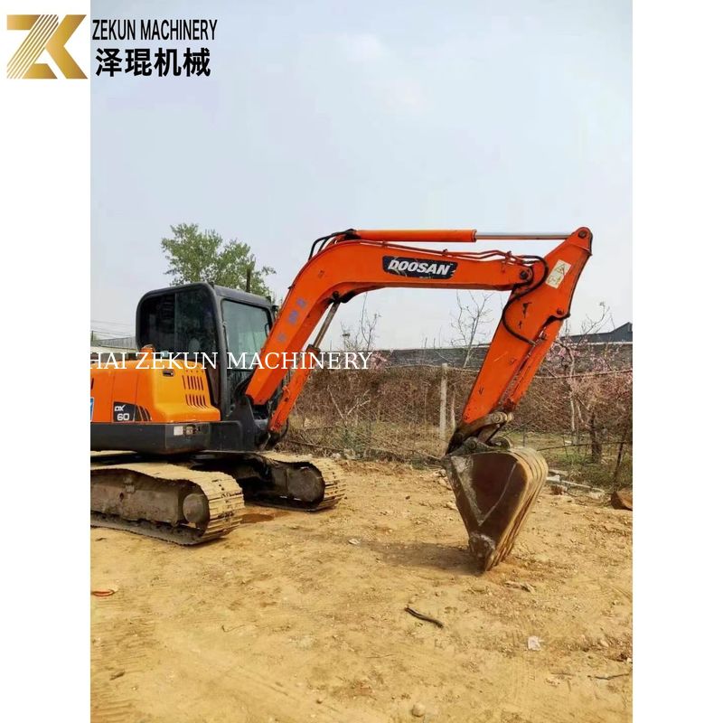 Gebrauchtes Grabgerät Doosan DX60-7