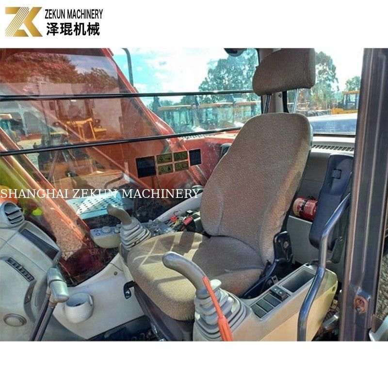 Hitachi ZX210 Bagger ZX210LC-3 mit 2001-4000 Arbeitsstunden in gutem Zustand