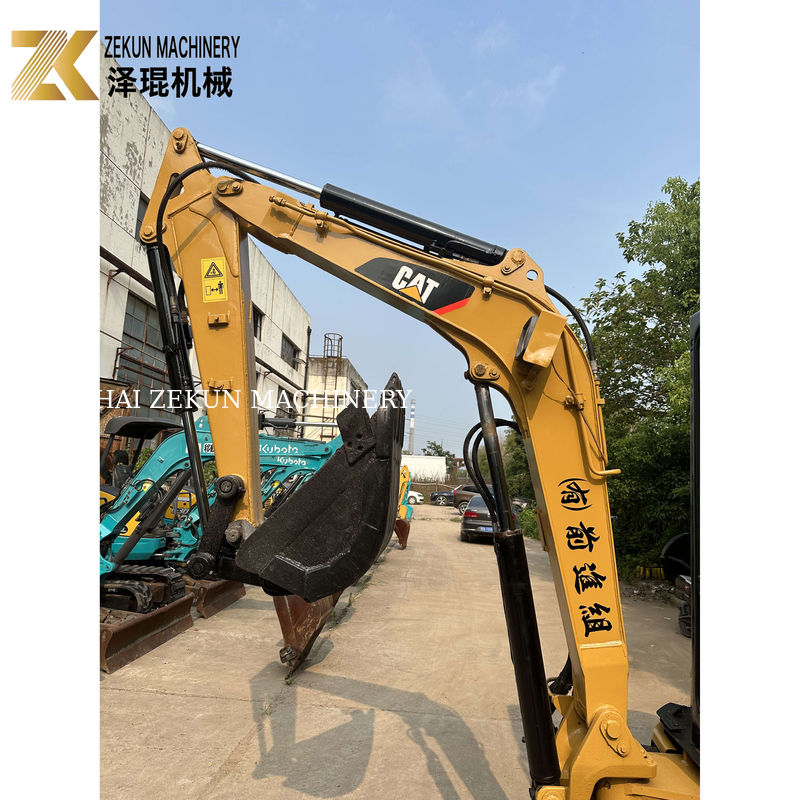 Gebrauchtes Caterpillar Cat 303 Mini Spurbagger mit 0,12 M3 Eimer im Jahr 2020