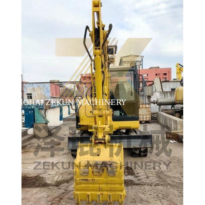 Gebrauchtes Komatsu PC56 Bagger mit 0,2 m3 Eimerkapazität und 0-2000 Arbeitsstunden