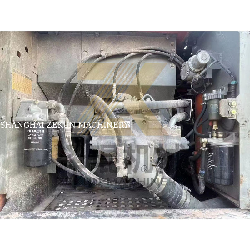 Hitachi ZX200-5G Gebrauchtbagger aus Japan mit 20 Tonnen Betriebsgewicht und Zylinder