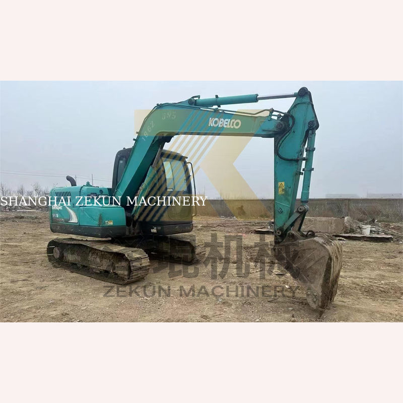 0.4m3 Eimerkapazität 2017 Gebraucht Kobelco 907 E307D Sk75 Sk75-11 Bagger in Shanghai