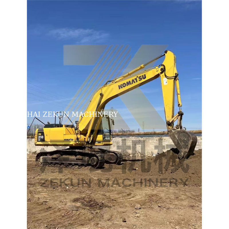 Komatsu PC210-8 PC210-8M0 21 Tonnen Bagger in Shanghai mit 4001-6000 Arbeitsstunden