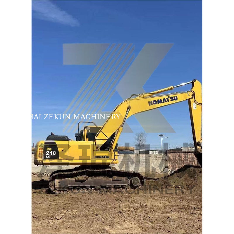 Komatsu PC210-8 PC210-8M0 21 Tonnen Bagger in Shanghai mit 4001-6000 Arbeitsstunden