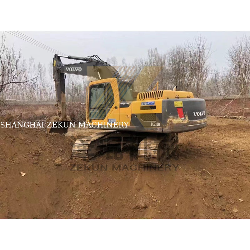 Gebrauchtes Volvo EC200B EC210BLC 240BLC 290BLC D6D EC210 BLC Bagger in Shanghai 21000 KG