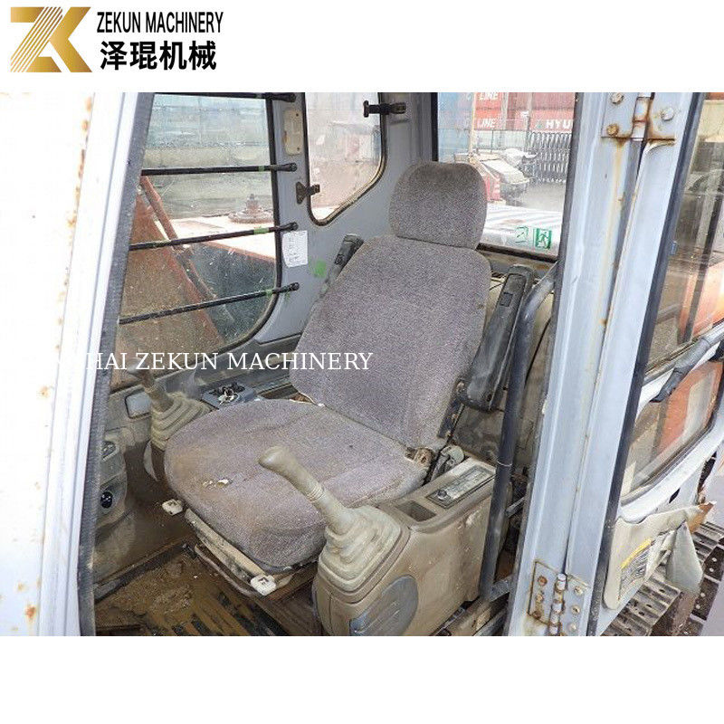 Hitachi EX120 Bagger EX 120-5 mit geringer Arbeitszeit und 11793 KG Maschinengewicht 60,5Kw