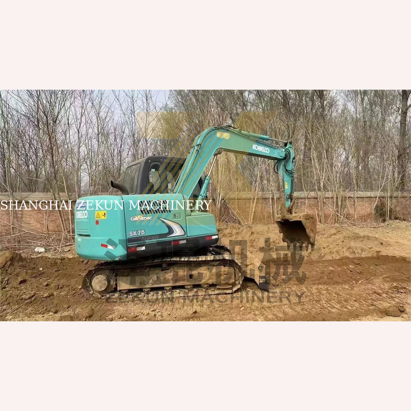 4001-6000 Arbeitsstunden Gebraucht Kobelco SK75-8 SR Bagger für bei Shanghai Auktionen