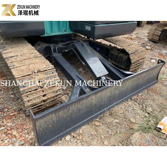7 Tonnen kleiner Bagger Kobelco SK 75 SR UR mit ISUZU-Motor und Original-Hydraulikpumpe