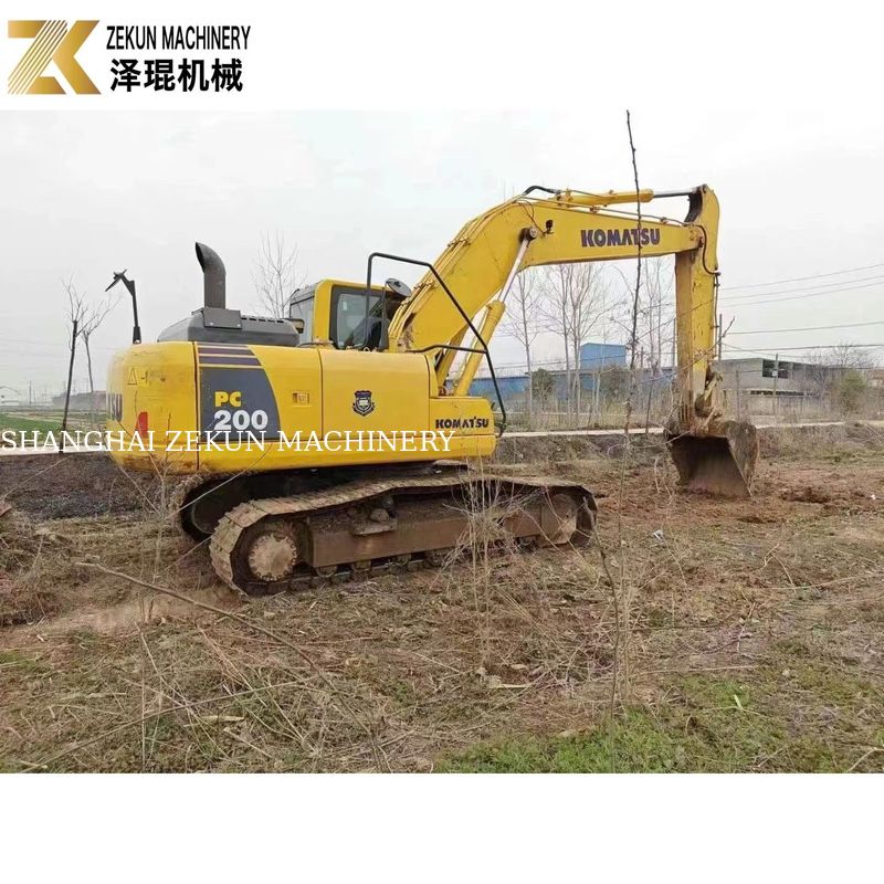 Gebrauchtes Komatsu PC200-8MO Crawler Bagger 2001-4000 Stunden Mittelgröße