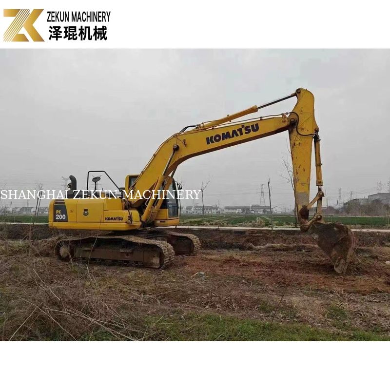 Gebrauchtes Komatsu PC200-8MO Crawler Bagger 2001-4000 Stunden Mittelgröße