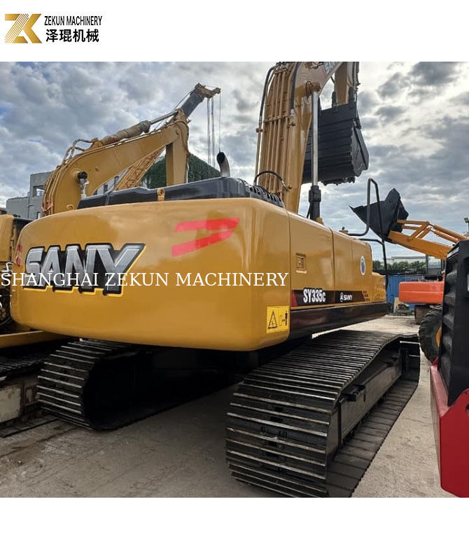 Sany 335 Bagger mit und in gutem Zustand Arbeitszeiten 1690 Eimer Kapazität 1,5 m3
