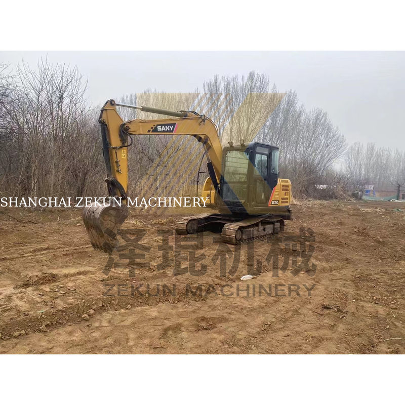 Gebrauchtes Sany SY75C Crawler Bagger in Shanghai mit 55 KW Leistung und 7000 KG Gewicht