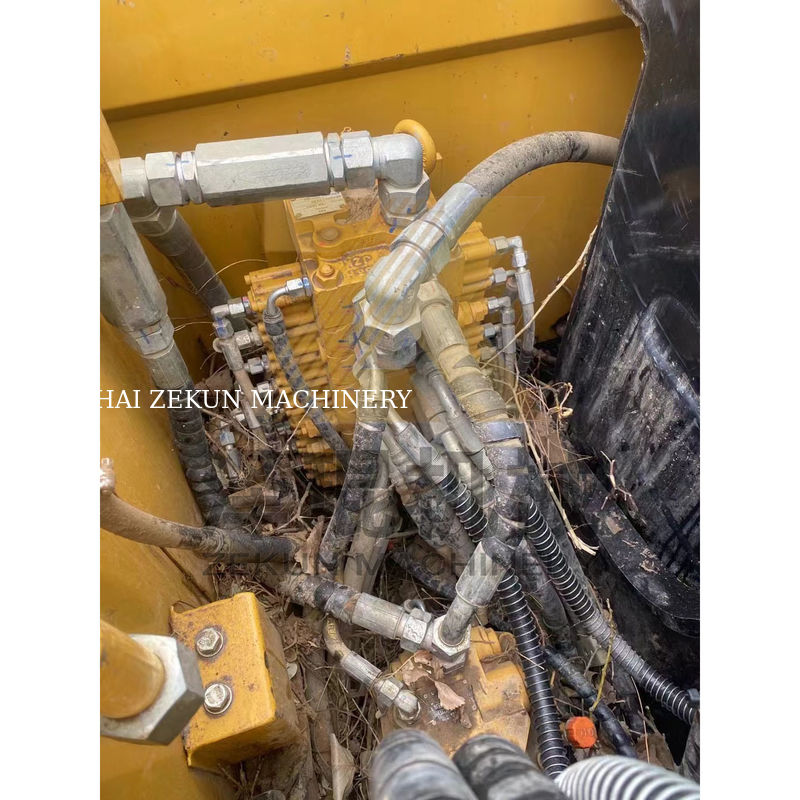 Gebrauchtes Sany SY75C Crawler Bagger in Shanghai mit 55 KW Leistung und 7000 KG Gewicht