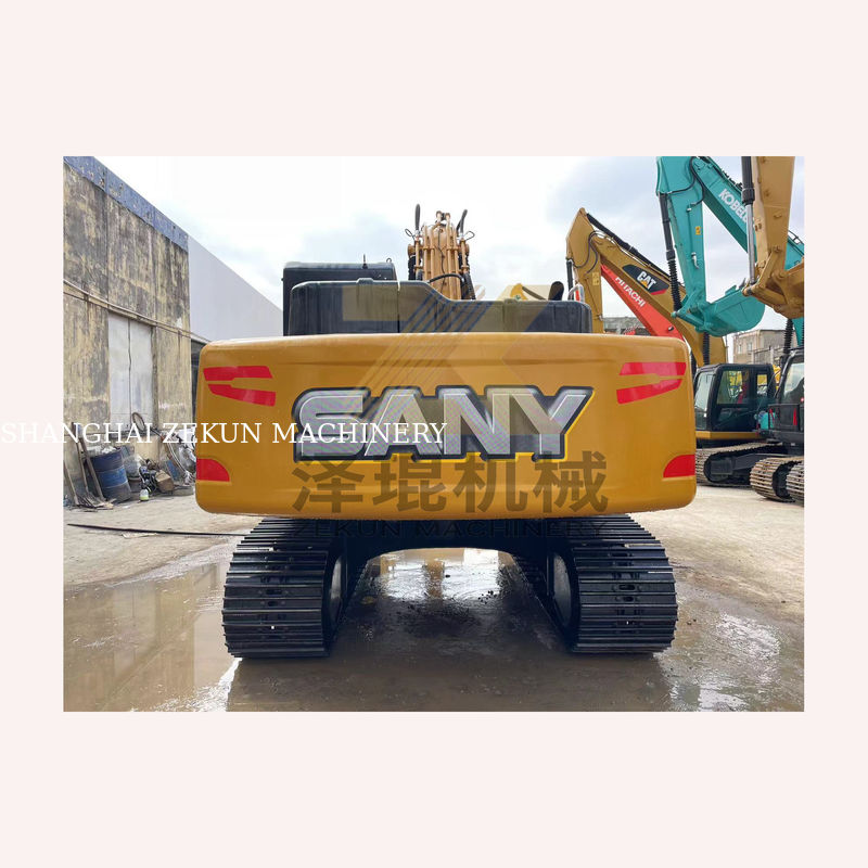 Sany sy215c Bagger in gutem Zustand mit geringer Arbeitszeit und Motor im Jahr 2023