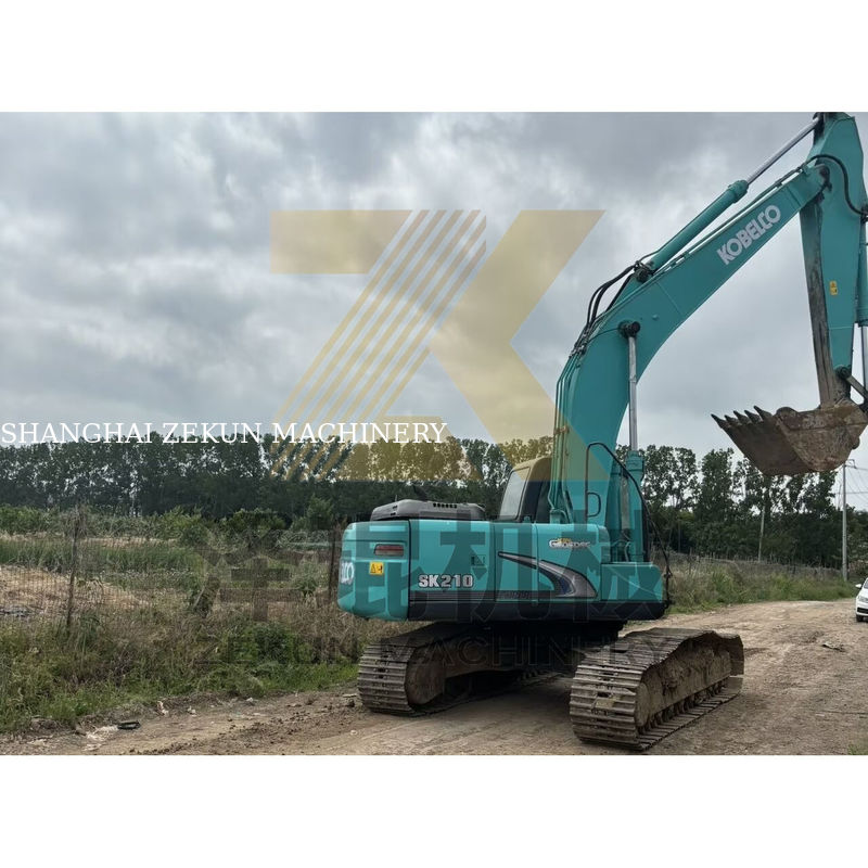 Gebrauchte Kobelco SK210-8 Baggermaschine 21 TON in Shanghai in gutem Zustand mit 2020 HINO Jahr und Motor