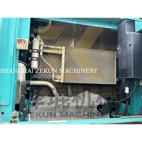 Gebrauchte Kobelco SK200-8 Baggermaschine mit geringer Arbeitszeit in bester Verfassung