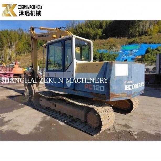 Kleiner hydraulischer Bagger mit 12800 KG Gewicht Komatsu PC 120-5 in gutem Zustand