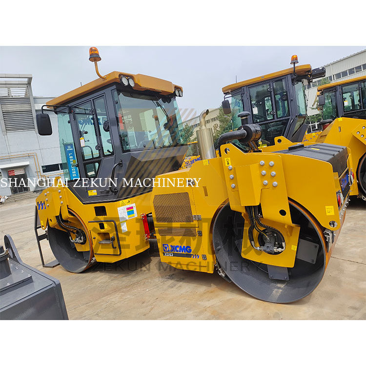 8 Tonnen XCMG XD83 Doppeltrommelwalze EU-Stufe II Straßenbaumaschinen