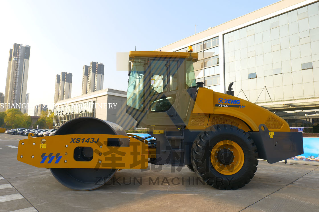 14 Tonnen XCMG XS143J Einzeltrommel-Vibrationswalze China Stufe II