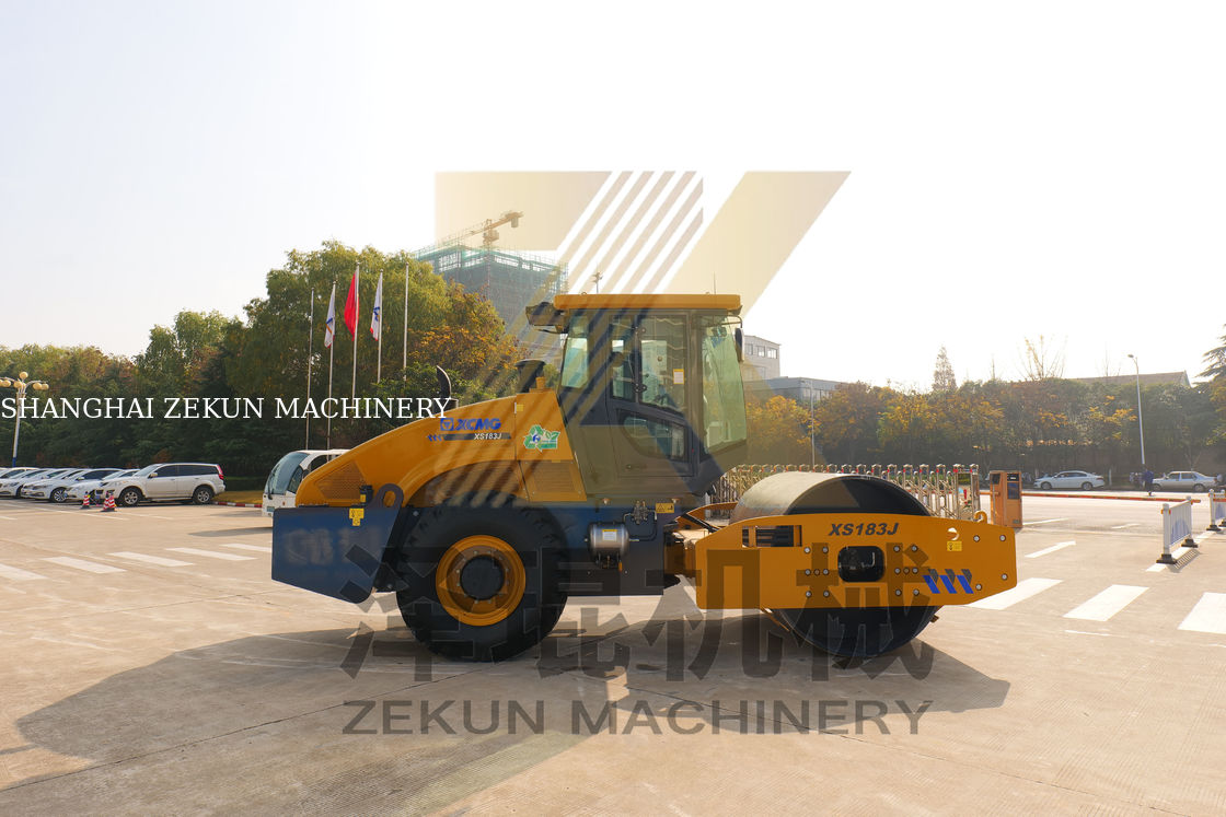 18 Tonnen XCMG XS183J Einzeltrommelrolle China Stufe III Maschine