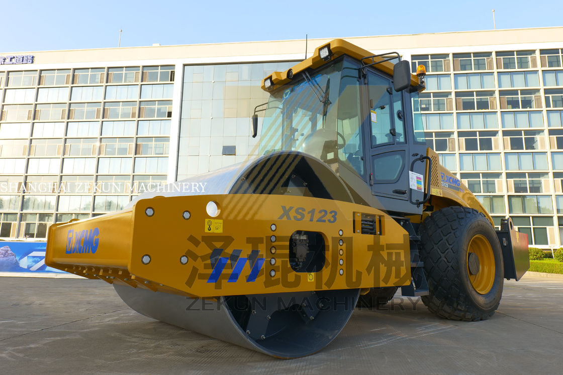 12 Tonnen XCMG XS123 Schwerlast-Vibrationswalze China Stufe III Straßenbaugeräte