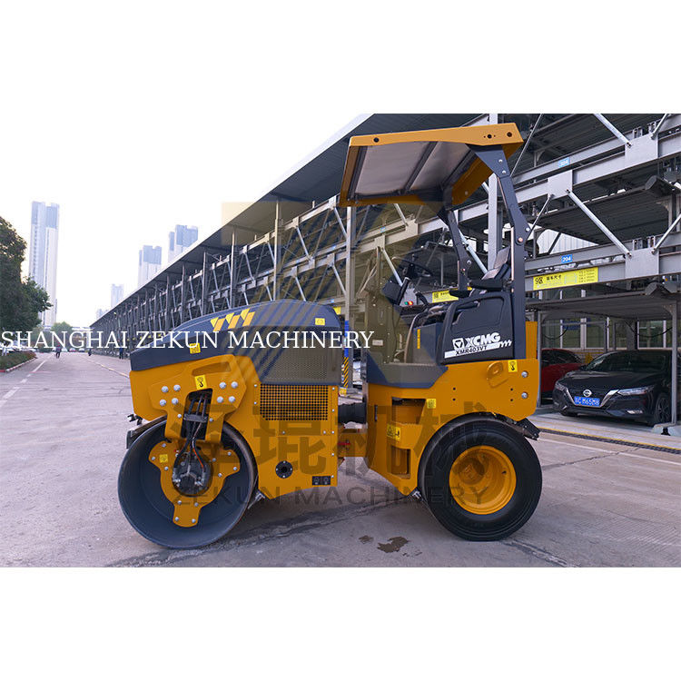 3.8T XCMG XMR403VT Vibrationswalze CHINA Stufe III