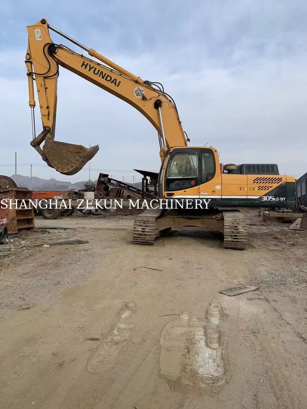 Hyundai 305LC-9T Bagger mit 17.818 Arbeitsstunden in ausgezeichnetem Zustand