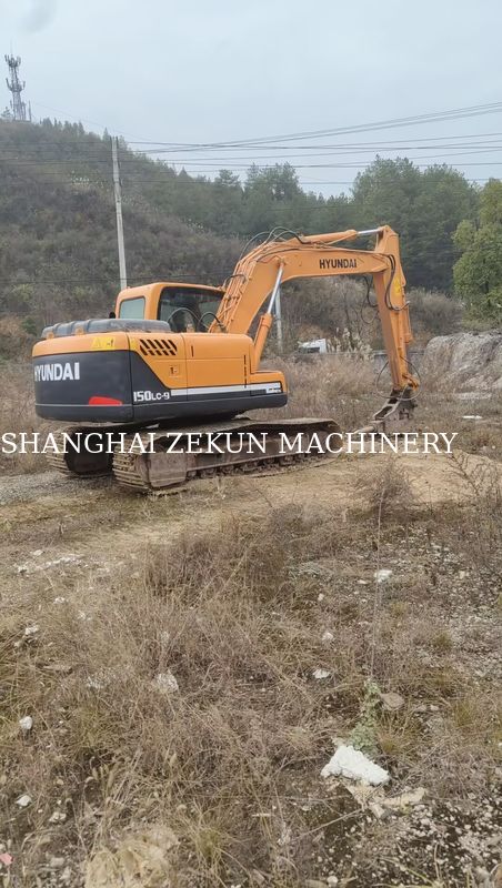 2015 Hyundai R150-9 Bagger mit Hammer und 5.300 Arbeitsstunden Produktivität steigern