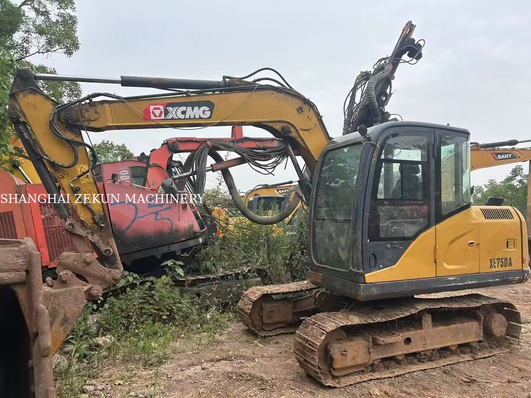 2021 XCMG XE75DA Hydraulischer Crawlerbagger 7.5 Tonnen Klasse mit Brecher und Greifer