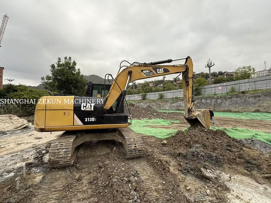 2016 Caterpillar 313D2 Hydraulischer Bagger 13 Tonnen Klasse Ultimate Wahl für schwere Arbeit