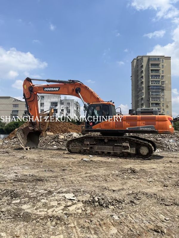 Gebrauchter Doosan DX500LC-9C Bagger 800 U/min Leistung und maximale Grabhöhe 11