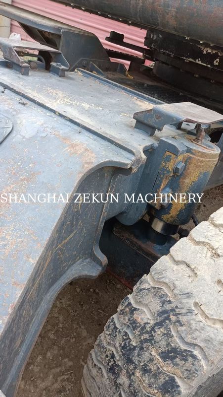 Hyundai R210W-9 Radbagger 330 L Kraftstoffbehälter und Hydraulikventil