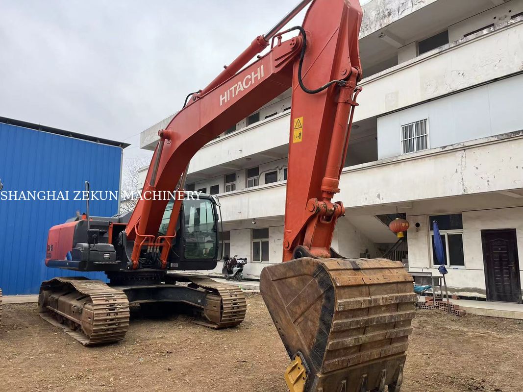 2022 Hitachi ZX330-5A Bagger mit 2968 Betriebsstunden Hydraulikdruck 34,3 MPa Auslegerlänge 6,5 m