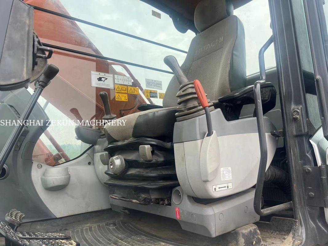 2020 Hitachi ZX220-5A Bagger 6541 Betriebsstunden Maximale Grabhöhe 630 mm Maximale Grabtiefe 670 mm Für Schwerlastarbeiten