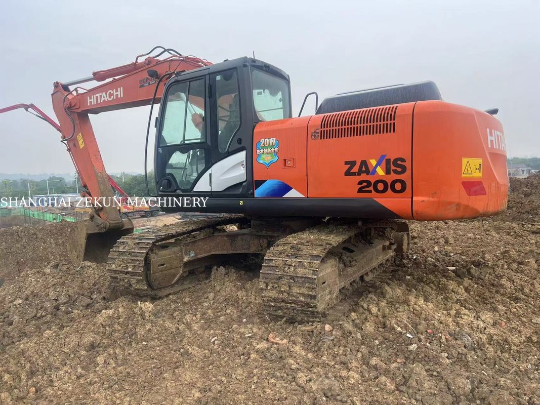 2020 Hitachi ZX220-5A Bagger 6541 Betriebsstunden Maximale Grabhöhe 630 mm Maximale Grabtiefe 670 mm Für Schwerlastarbeiten