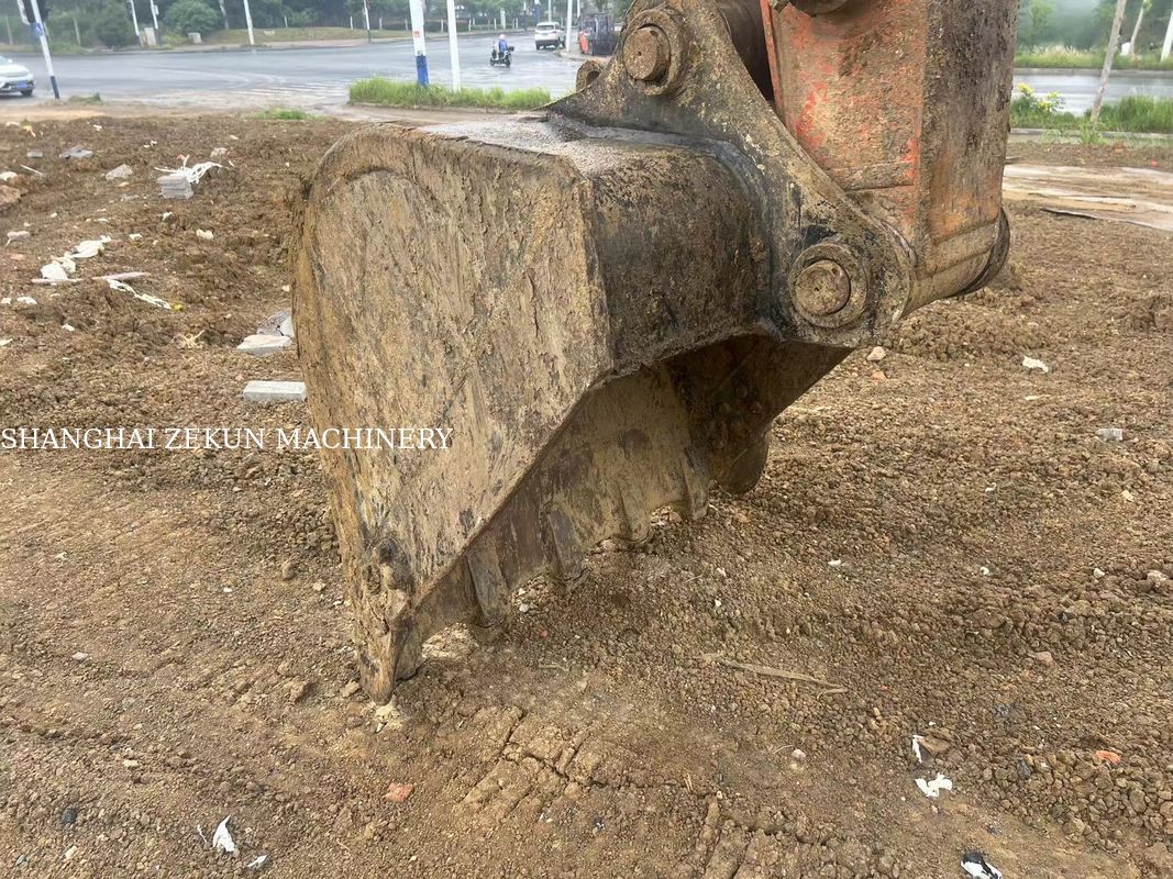 2022 Hitachi ZX200-5A Bagger mit maximaler Ausgrabungshöhe von 9 und Schwinggeschwindigkeit von 13,3 Rpm 5500 Stunden