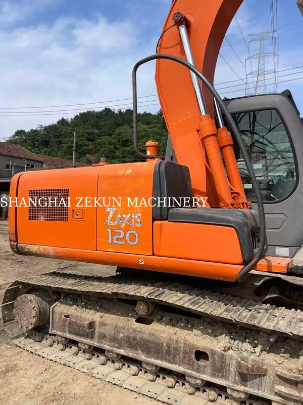 Gebrauchter Hitachi ZX120-6 Bagger mit 2,5 m Armlänge und 210 mm max. Auskipphöhe, 11158 Betriebsstunden