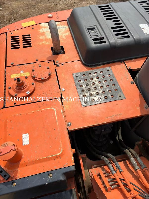 Gebrauchtes Hitachi ZX130-6 Bagger mit 11053 Stunden 4,6m Boomlänge 34,3 MPa Hydraulikdruck