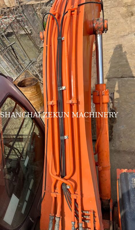Gebrauchtes Hitachi ZX130-6 Bagger mit 11053 Stunden 4,6m Boomlänge 34,3 MPa Hydraulikdruck