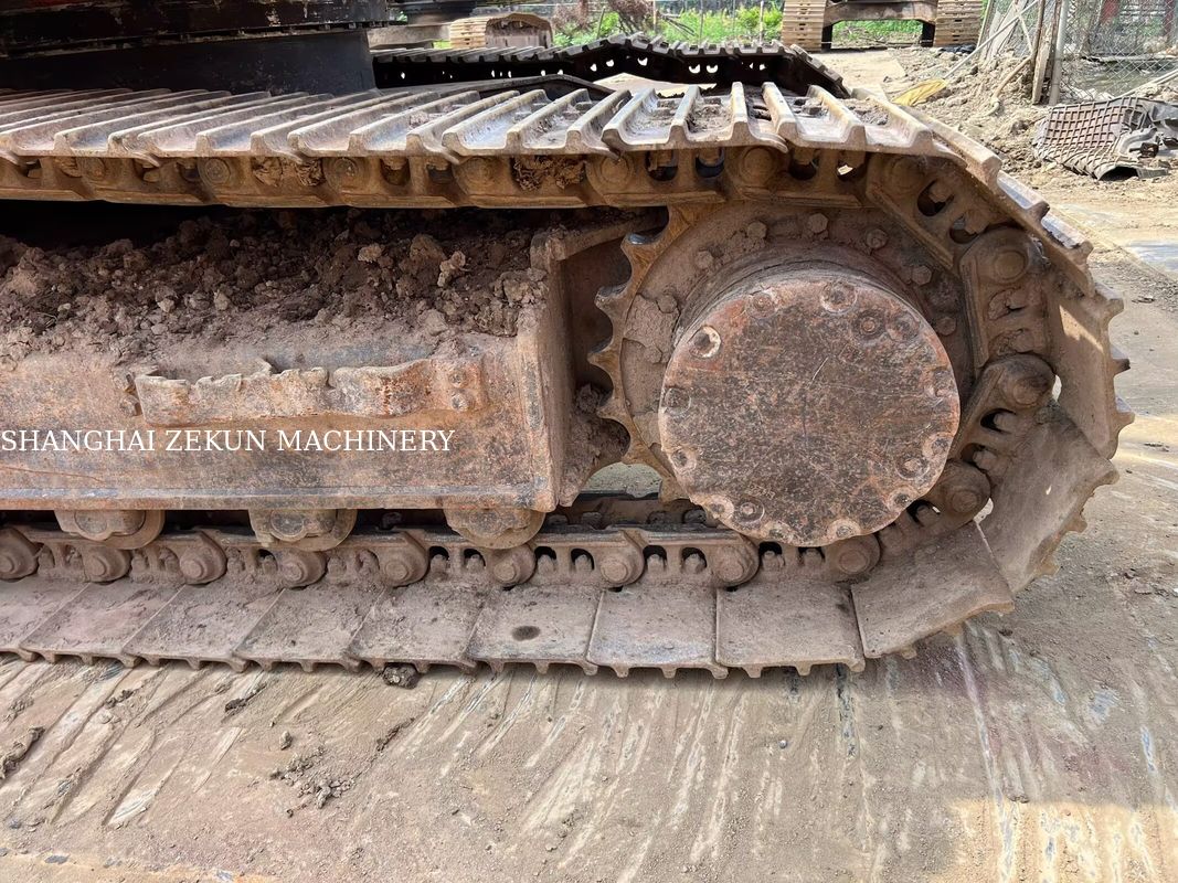 Gebrauchtes Hitachi ZX130-6 Bagger mit 11053 Stunden 4,6m Boomlänge 34,3 MPa Hydraulikdruck