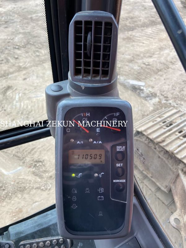 Gebrauchtes Hitachi ZX200-3G Bagger mit 11050 Stunden Armlänge 2,94 M Boomlänge 5,7 M