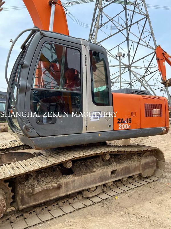 Gebrauchtes Hitachi ZX200-3G Bagger mit 11050 Stunden Armlänge 2,94 M Boomlänge 5,7 M