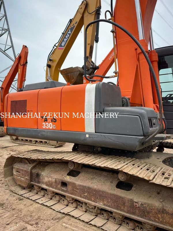 Hitachi ZX200-3G Bagger 10658 Stunden Armlänge 2,94 m Maximale Grabhöhe 620 mm